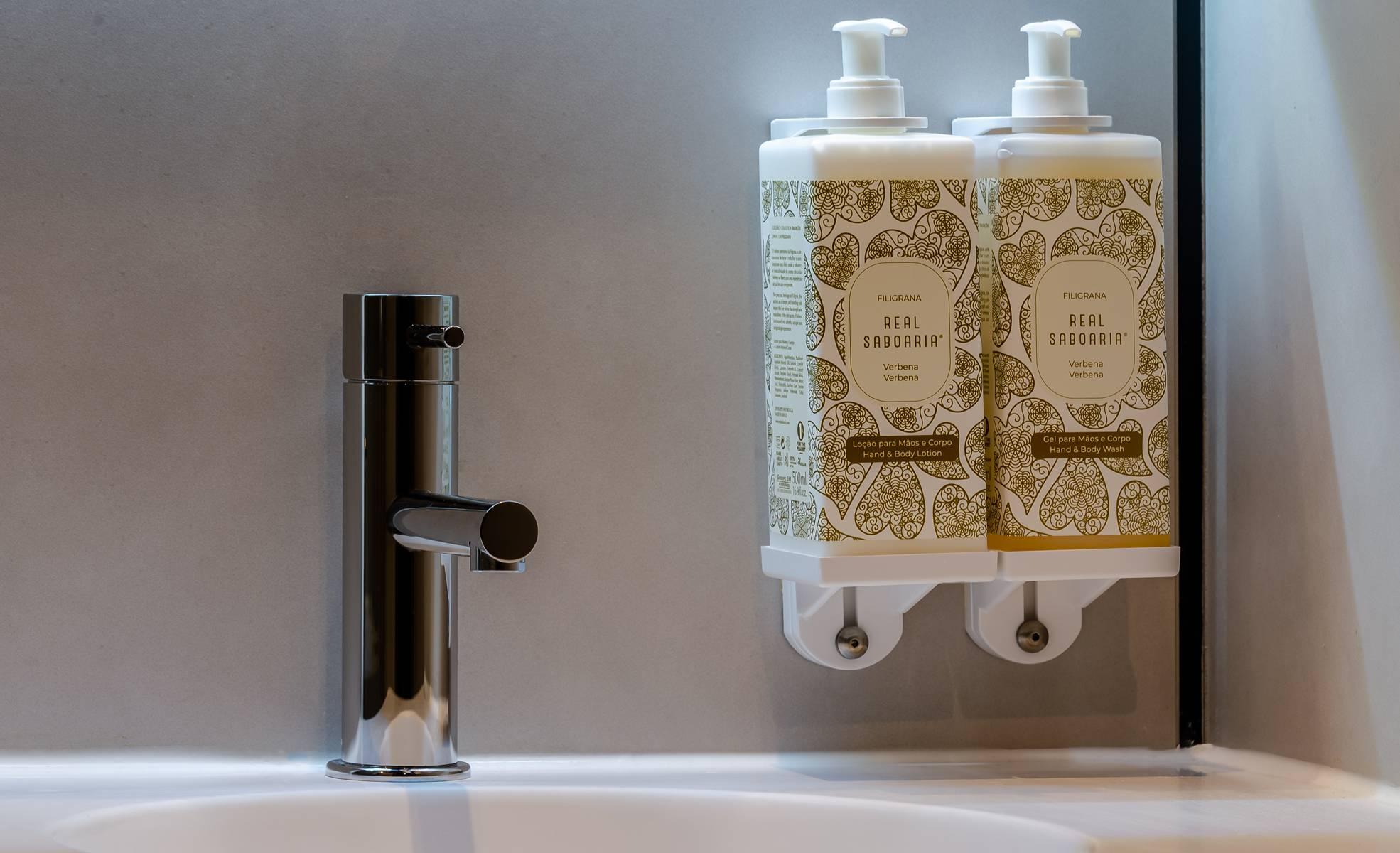 None  Lx Arch Hotel Lisboa